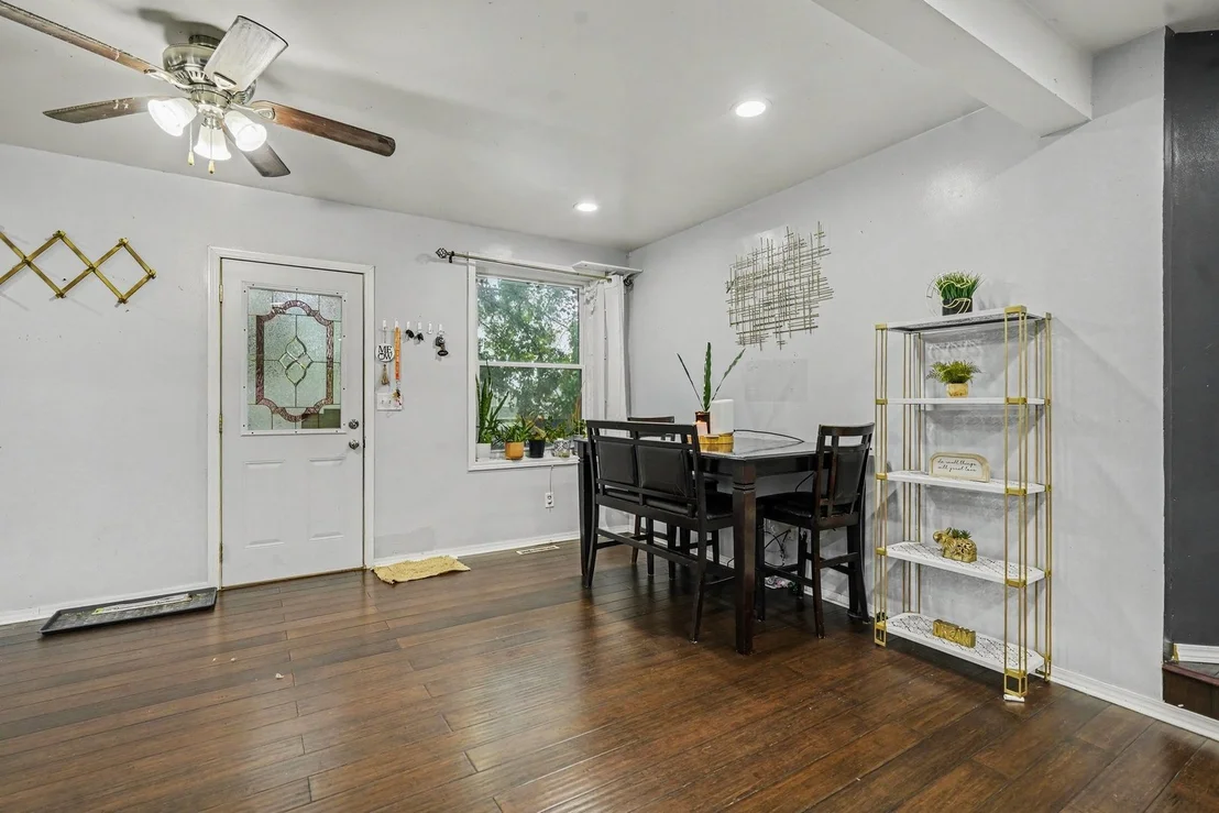 Photo of 1303 Cora Street