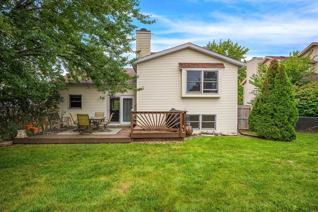 Photo of 302 Carriage Hills Road