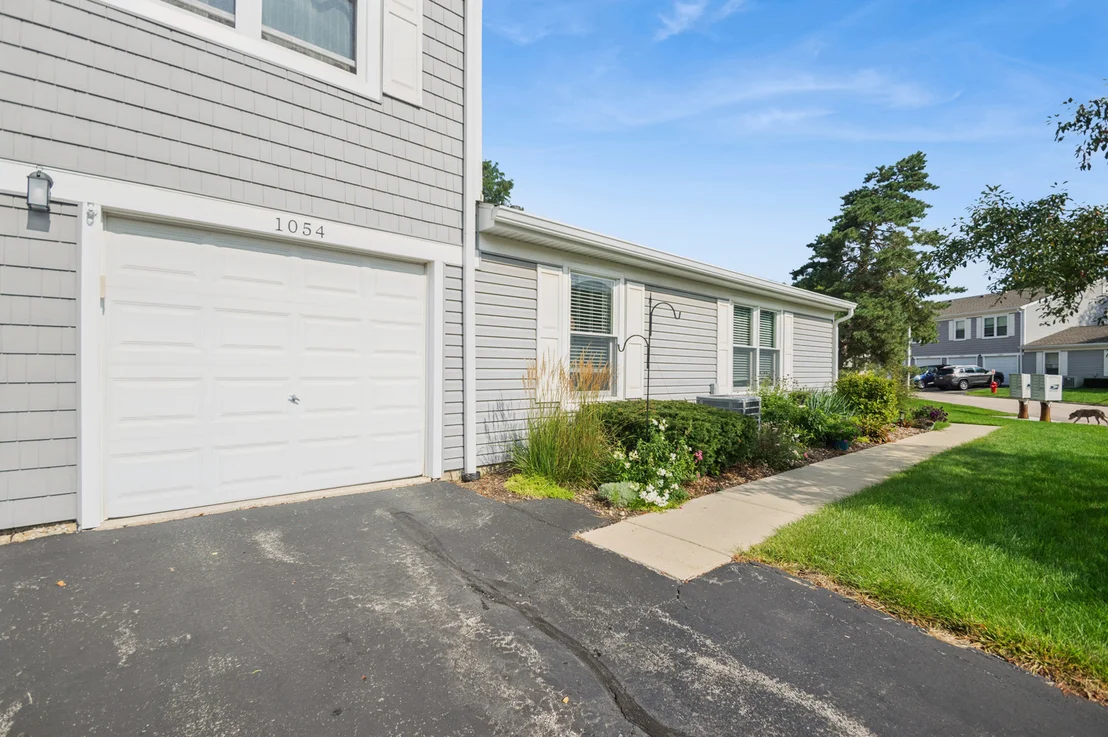 Photo of 1054 Brunswick Harbor