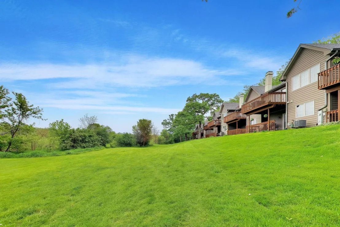 Photo of 919 Millcreek Circle
