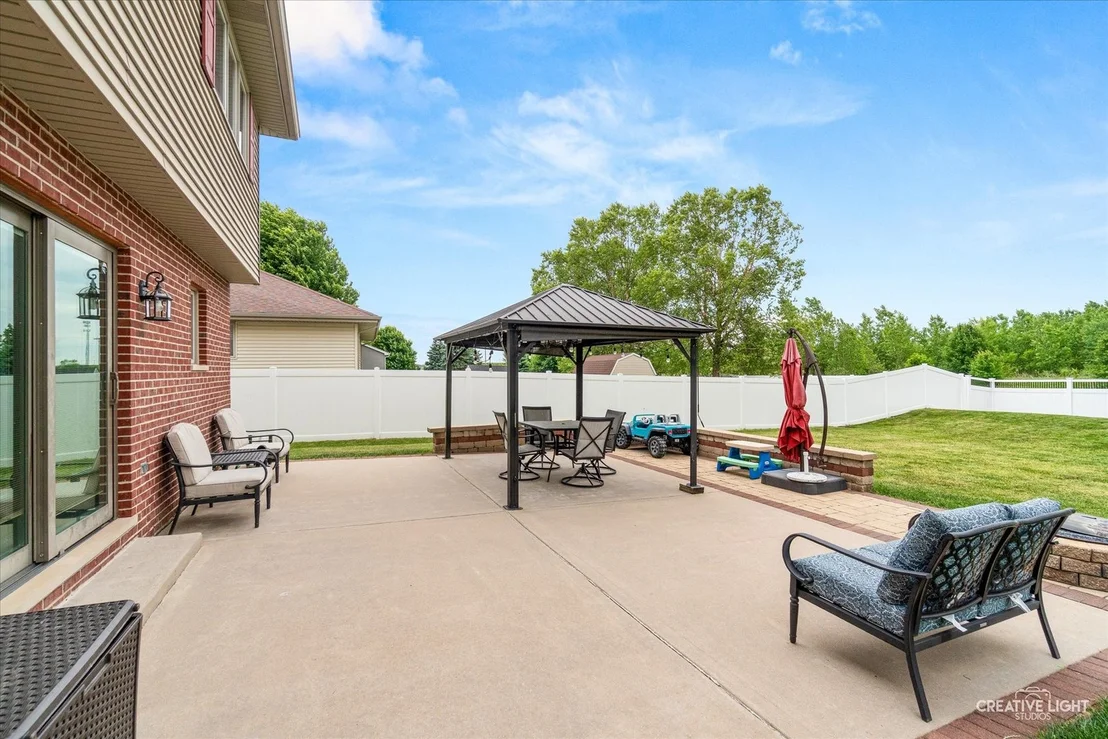 Photo of 610 High Grove Drive