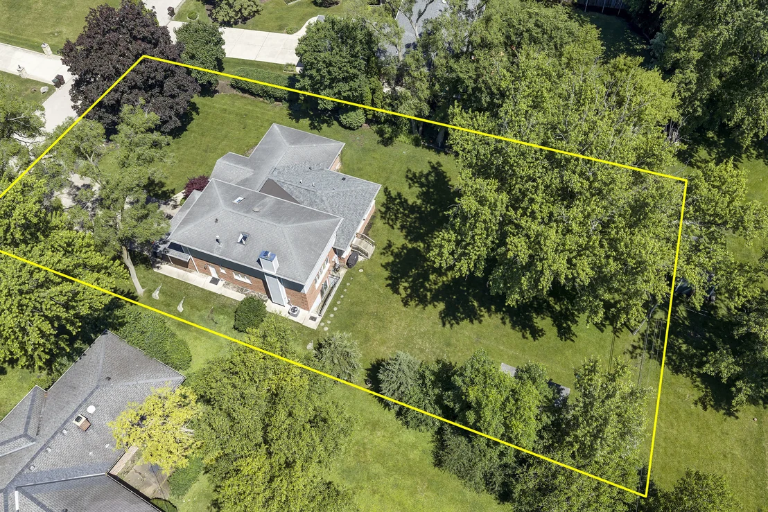 Photo of 249 Spruce Road