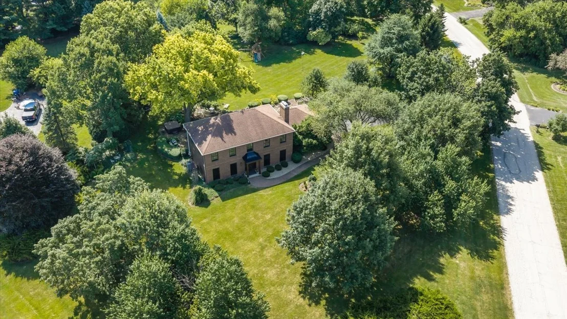 Photo of 40W170 Deer Run Drive