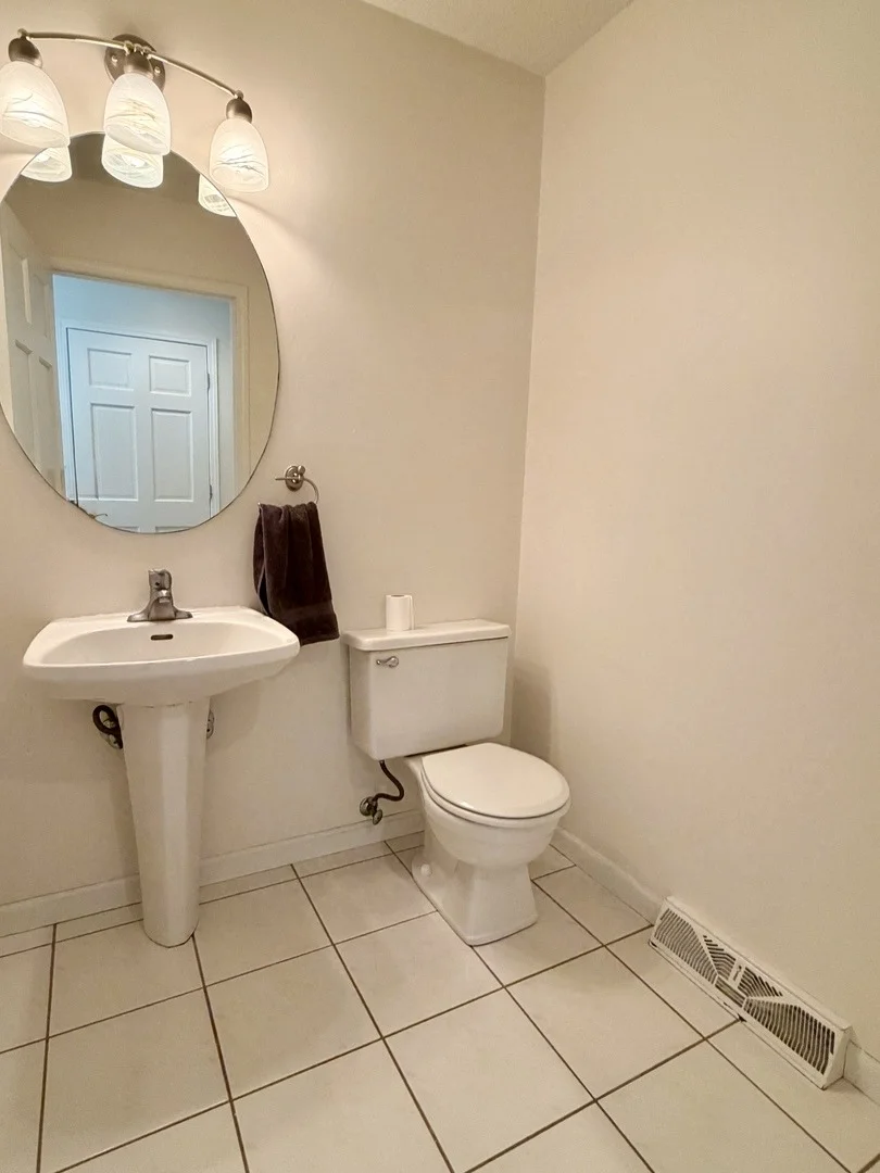 Photo of 2202 Meadows Drive