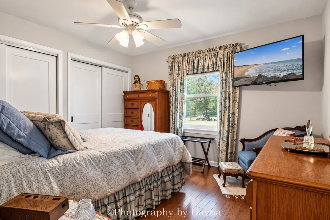 Photo of 2833 River Road
