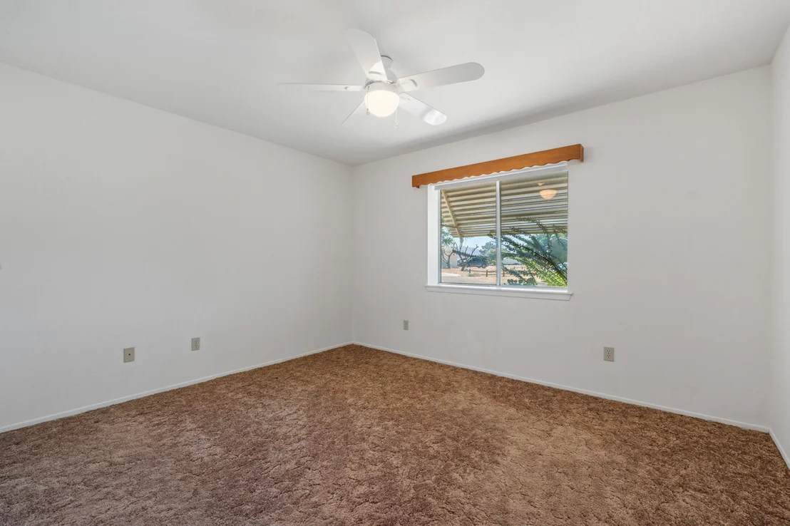 Photo of 12450 Algonquin Road