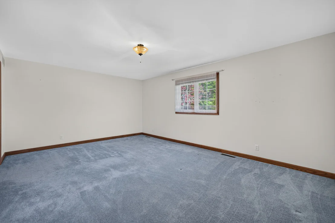 Photo of 1646 Valley View Road