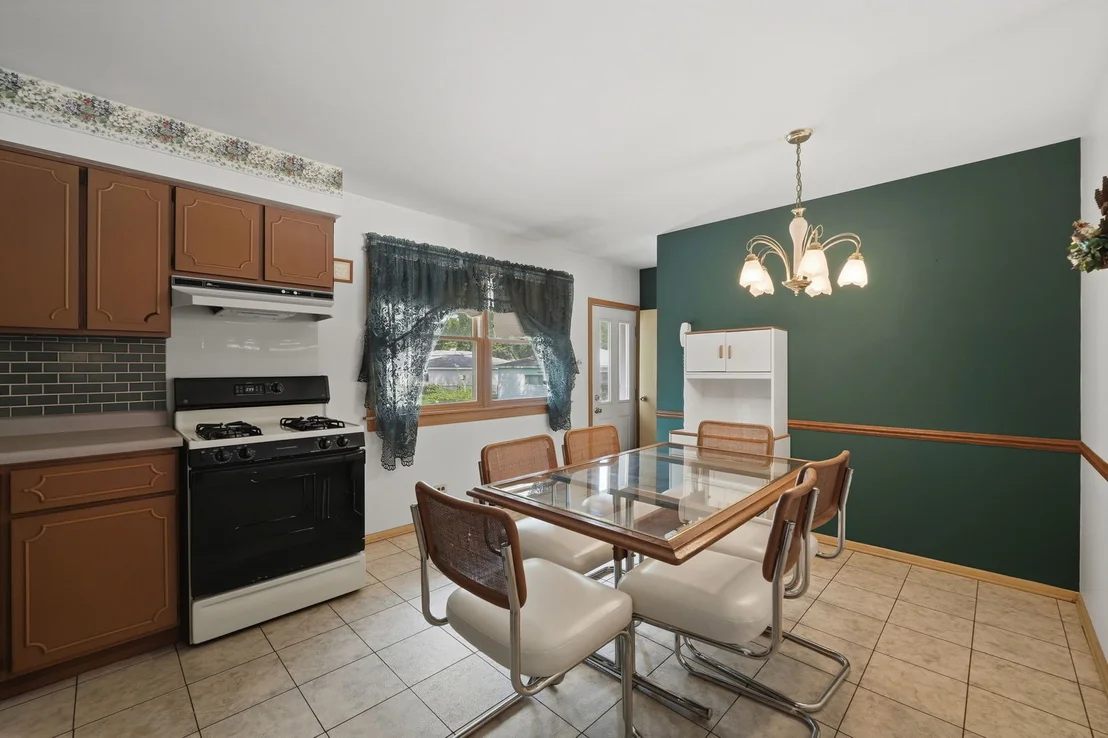 Photo of 730 W Beach Drive