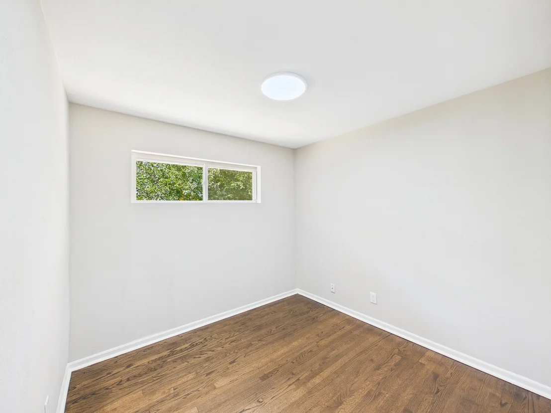 Photo of 103 Skylark Drive