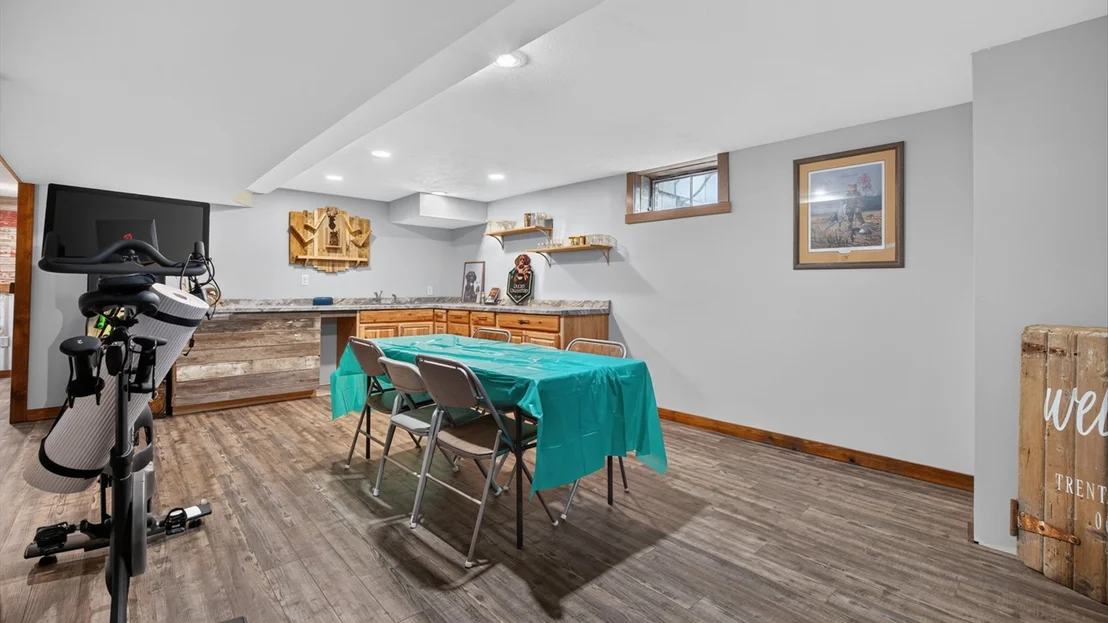 Photo of 1402 Maplewood Drive