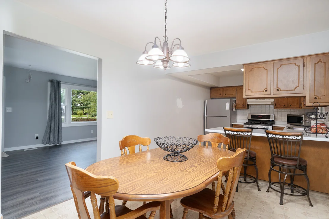 Photo of 1098 Karner Drive