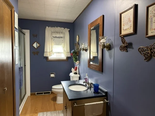 Photo of 205 N Pond Street