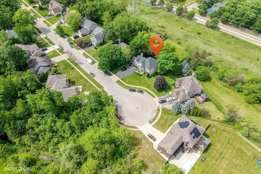 Photo of 80 CHESTNUT Court