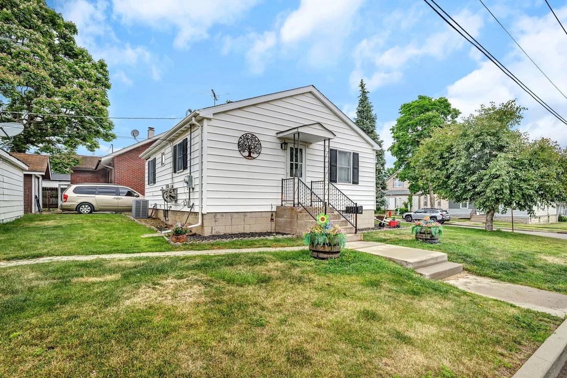 Photo of 611 Ida Street
