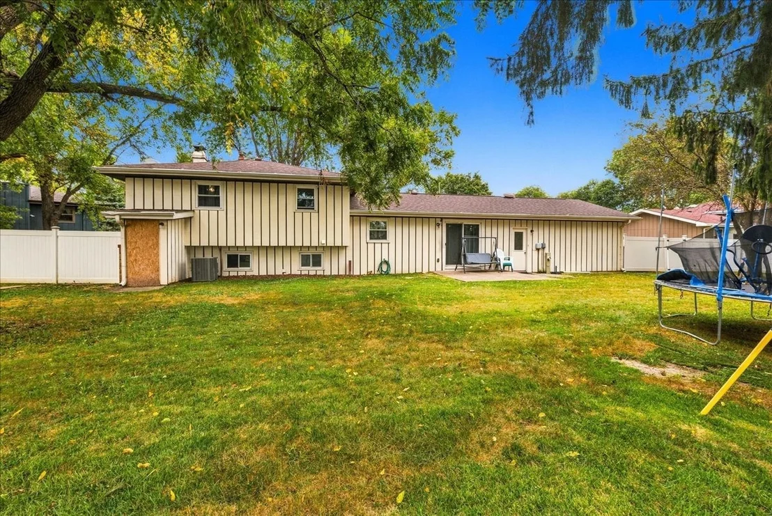 Photo of 23949 W Plainsman Circle