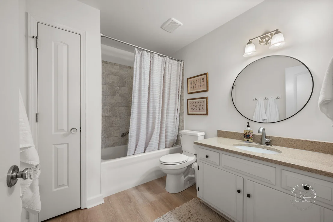 Photo of 2512 Leach Drive