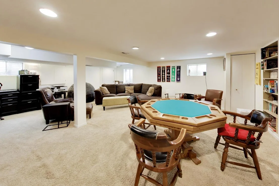 Photo of 3331 Maple Leaf Drive