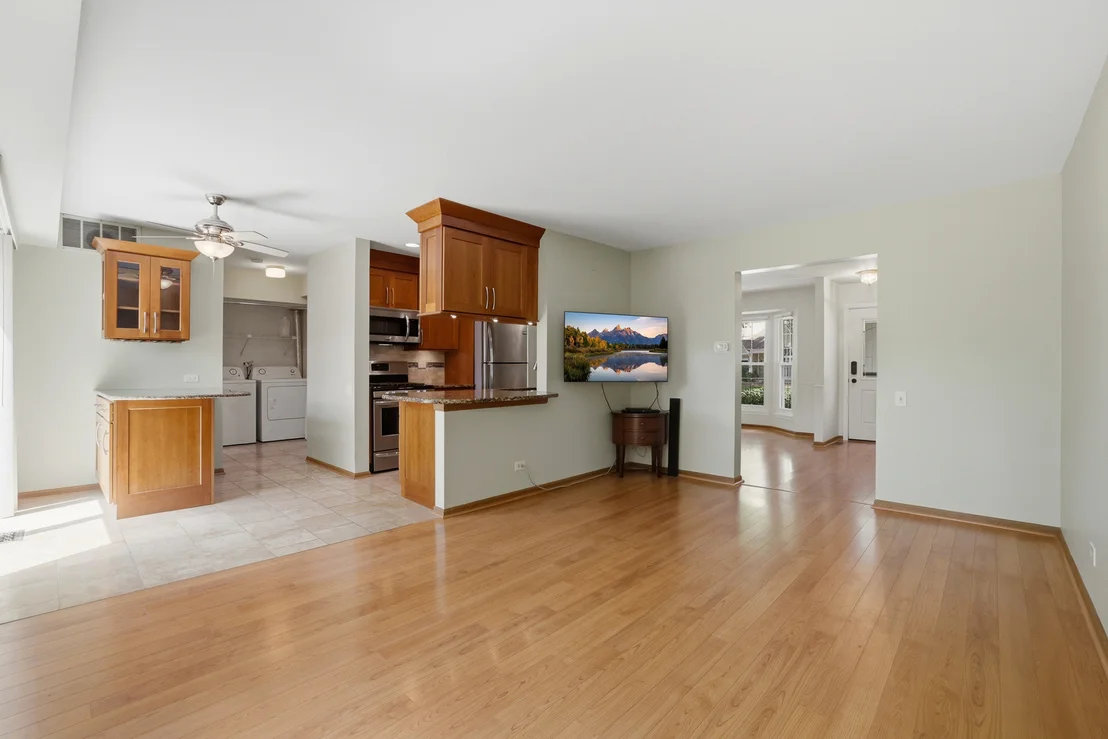 Photo of 1945 Ozark Parkway