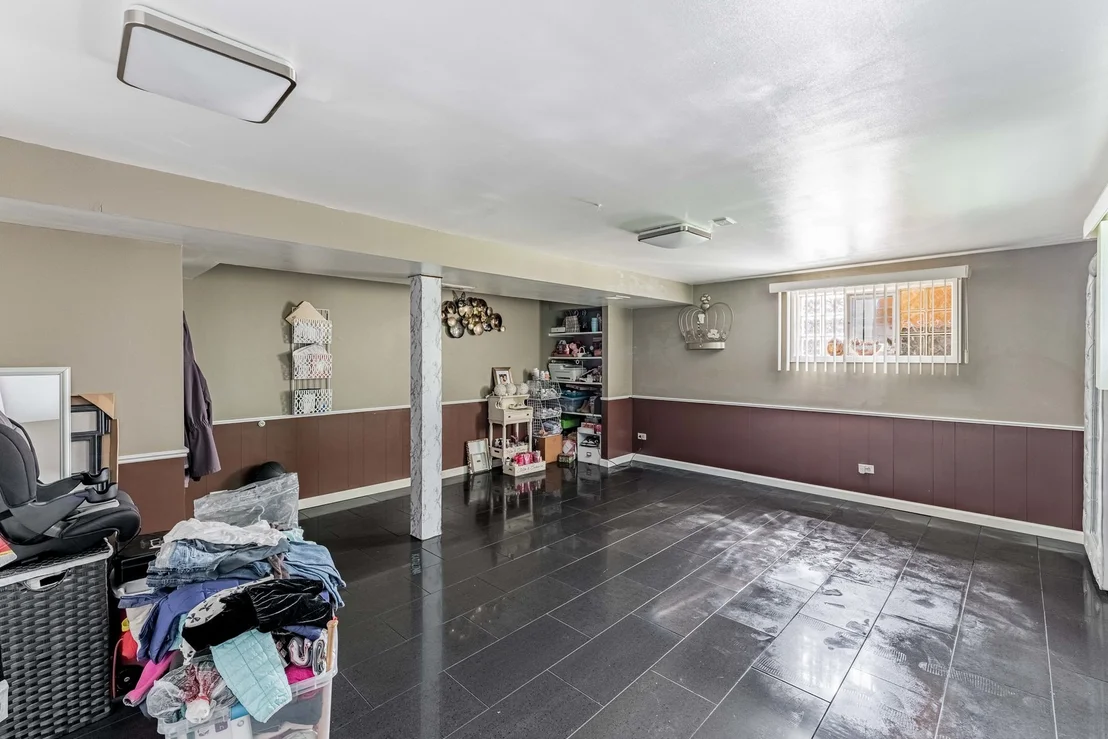 Photo of 433 E Cherry Hill Drive