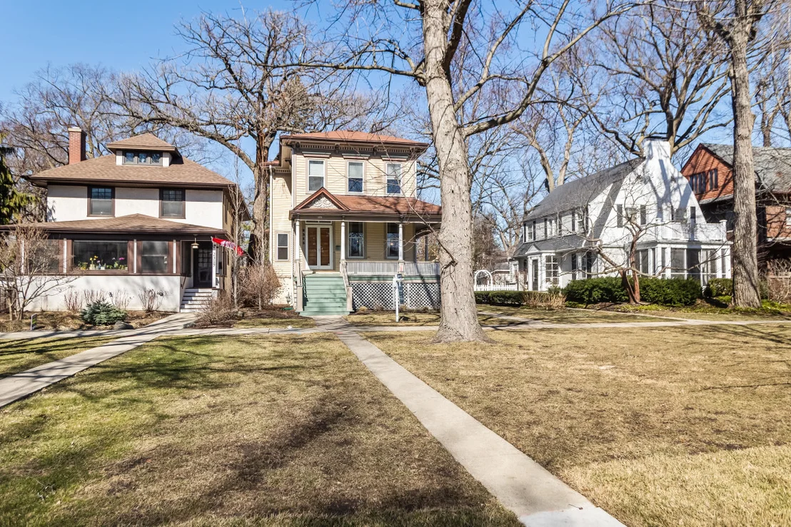 Photo of 2315 Park Place