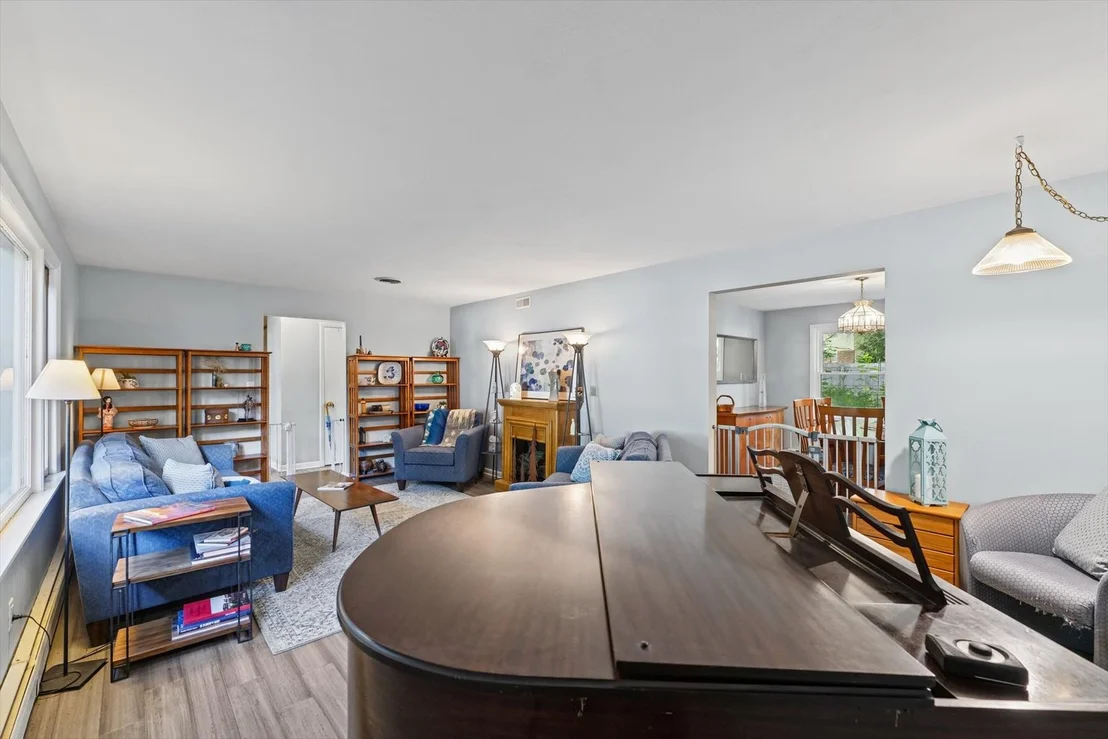 Photo of 803 Brighton Drive