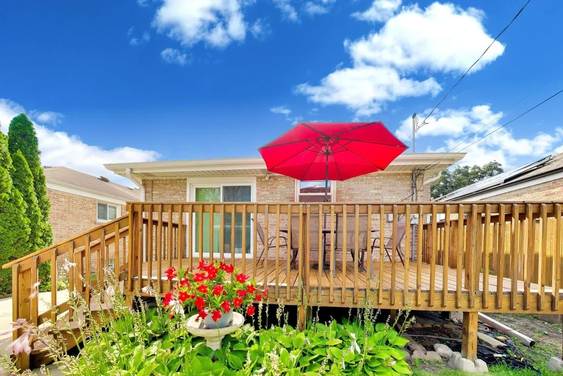 Photo of 3225 Sunset Lane