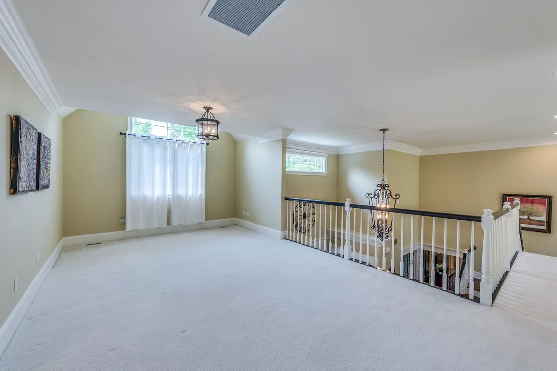 Photo of 8N669 Edgewood Road