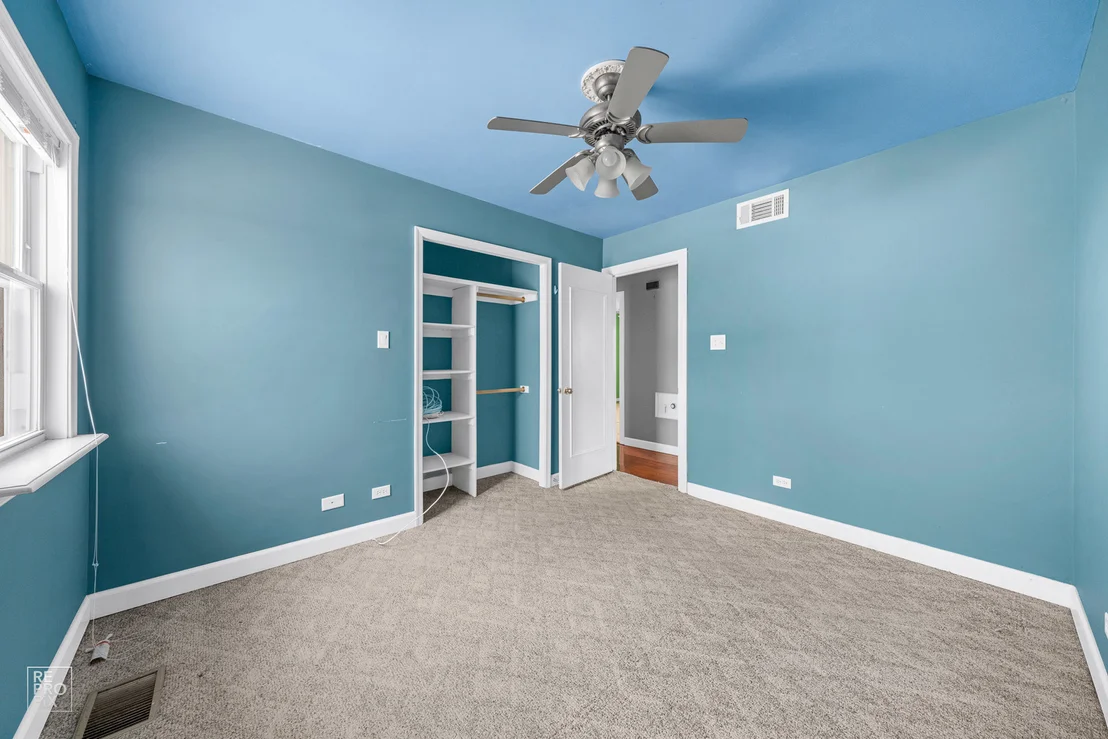 Photo of 5936 Butterfield Road