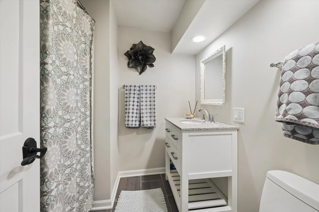Photo of 6493 Apache Drive