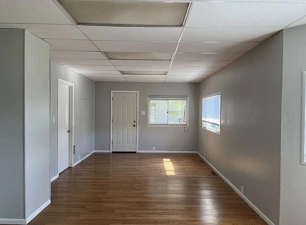 Photo of 11 Lehigh Avenue