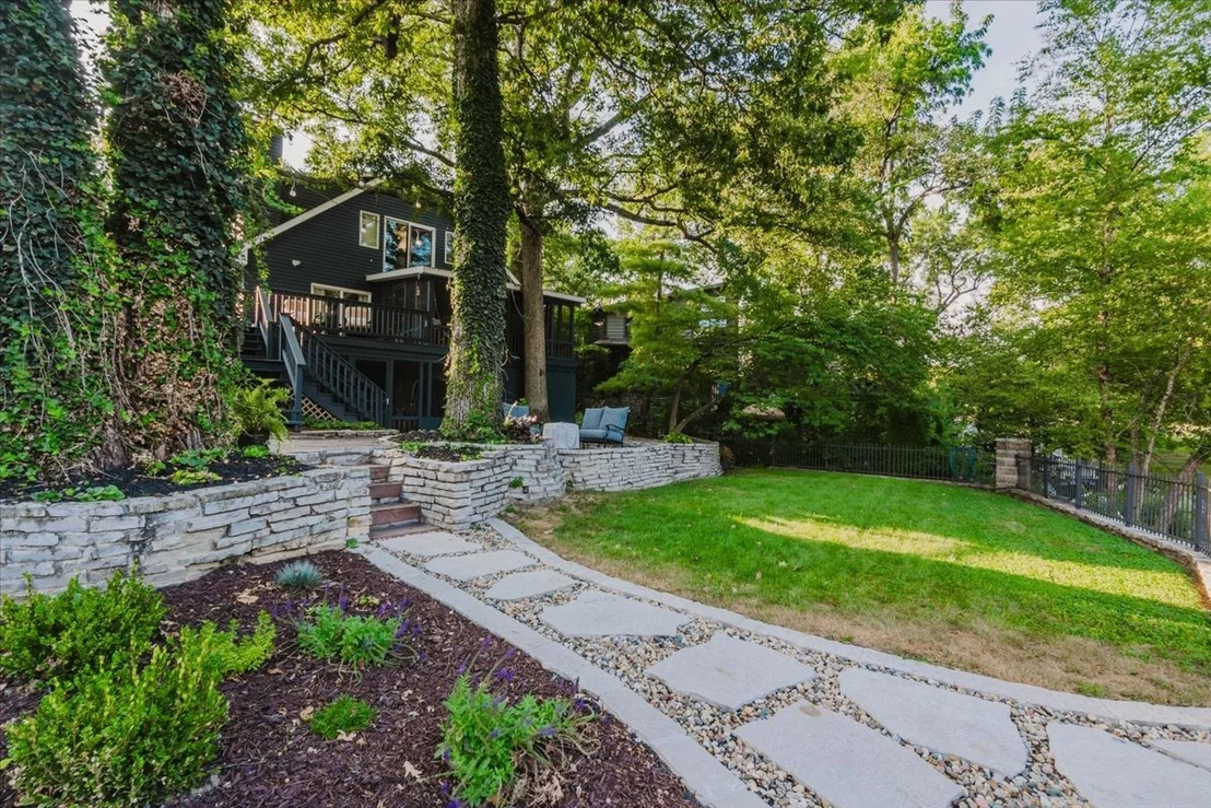 Photo of 25262 Arrowhead Lane