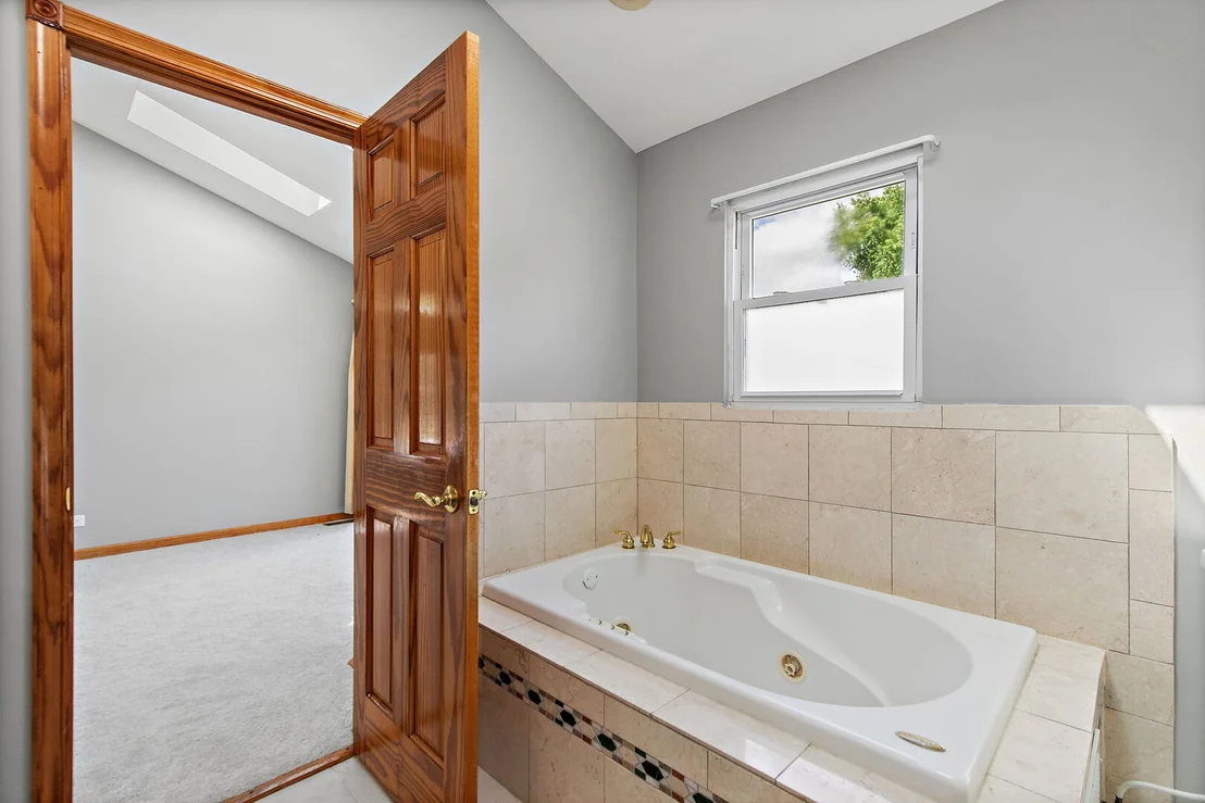 Photo of 4403 Maple Court