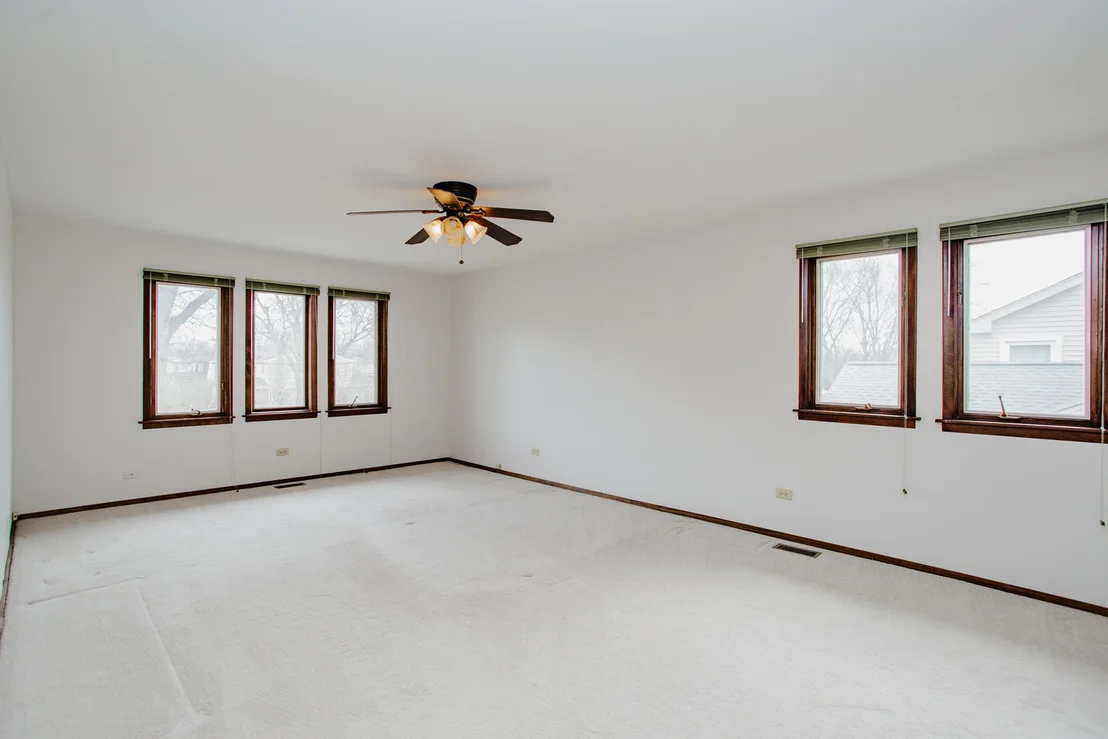 Photo of 1900 LANDWEHR Road