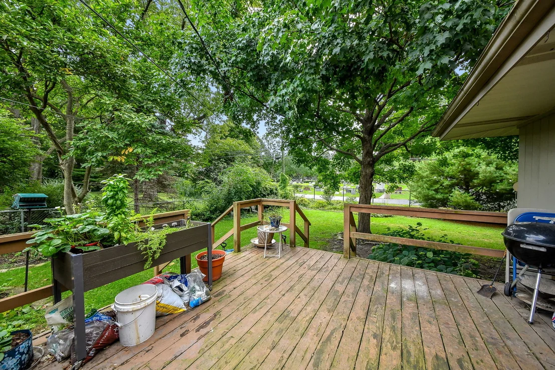 Photo of 324 W Elm Street