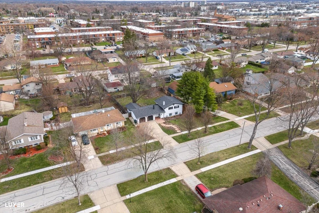 Photo of 600 Baxter Lane
