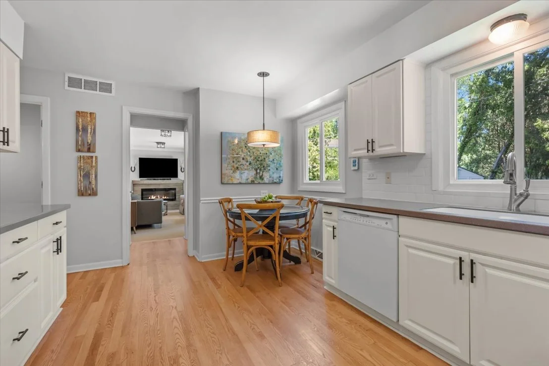 Photo of 115 Avon Avenue