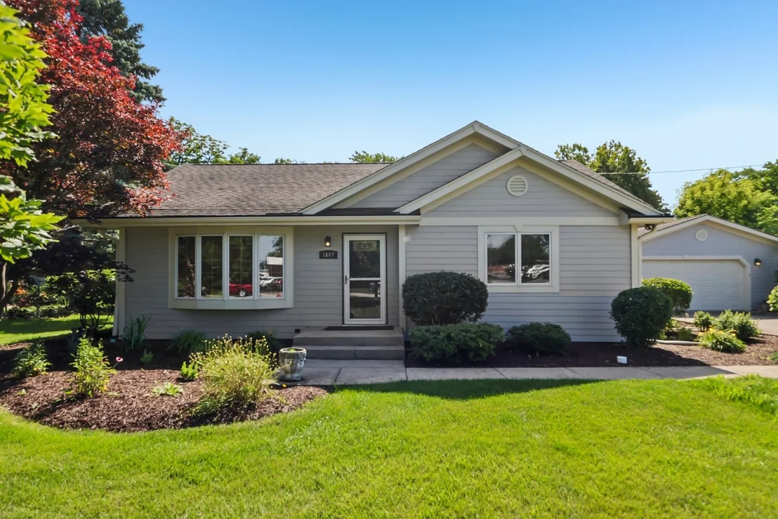 Photo of 1607 Short Terrace