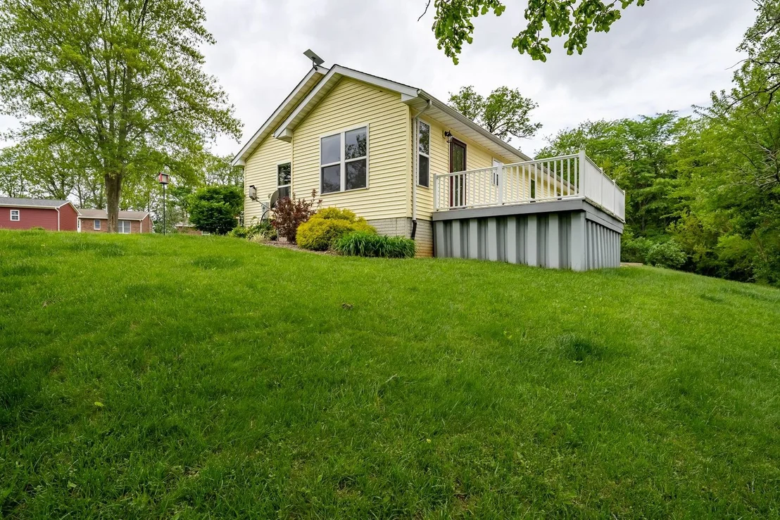 Photo of 2662 Evans Road