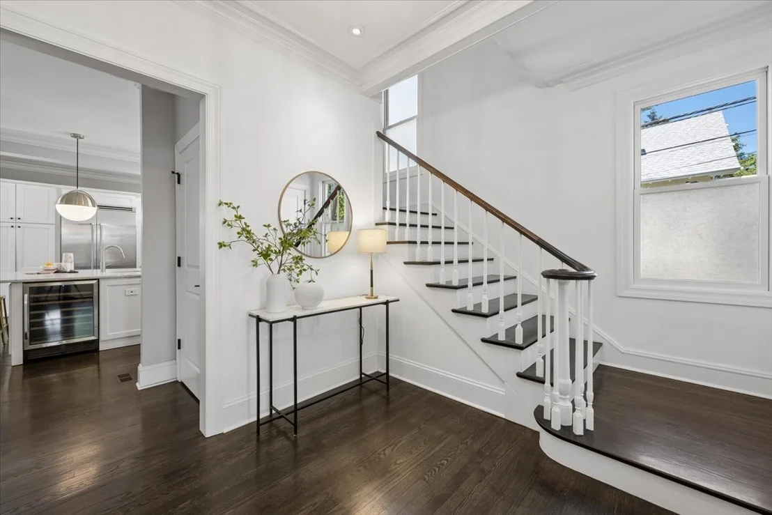 Photo of 712 Ingleside Place
