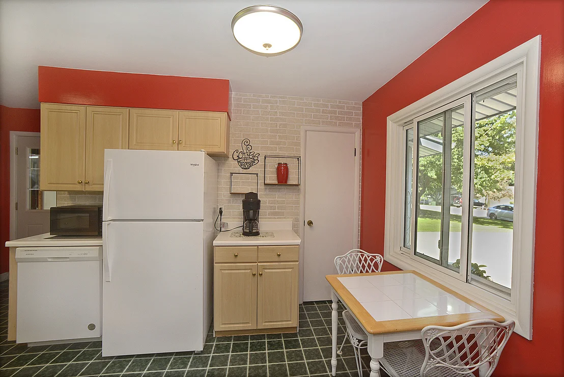 Photo of 225 Forest Park Place