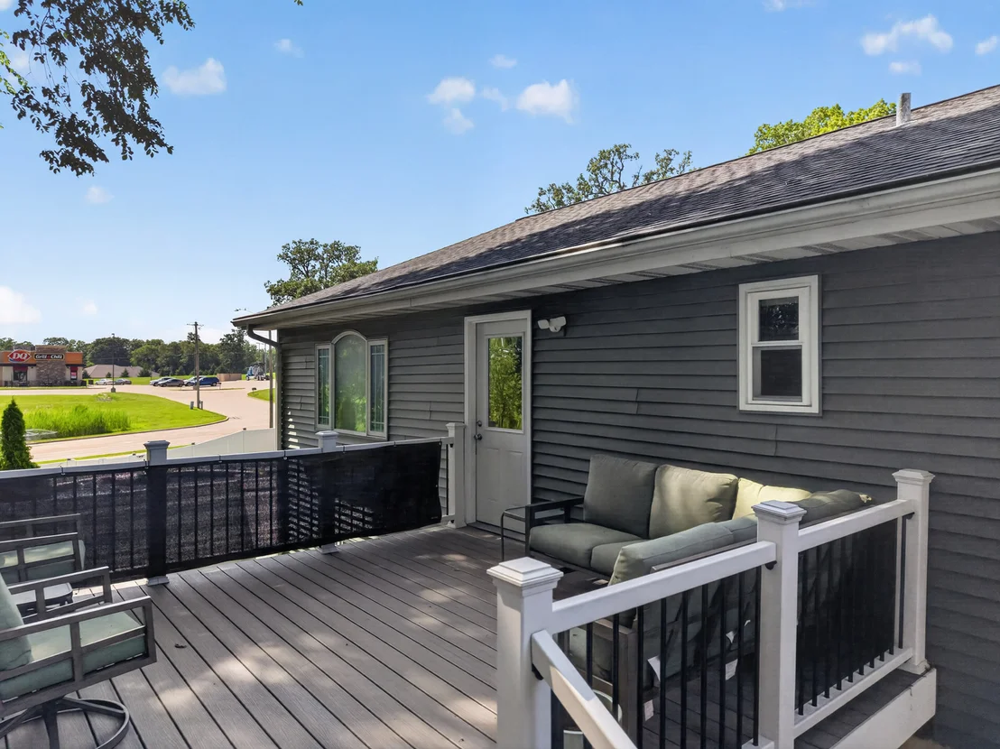 Photo of 303 Hillside Avenue