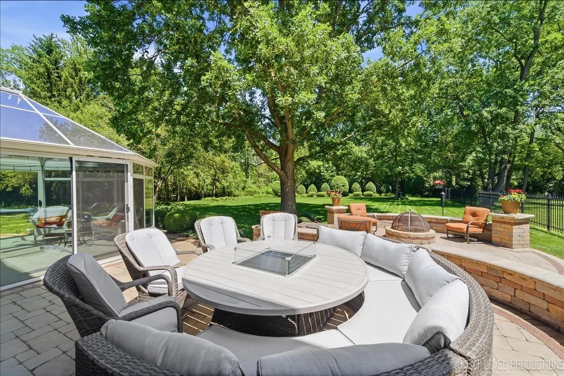 Photo of 990 Pinecrest Drive