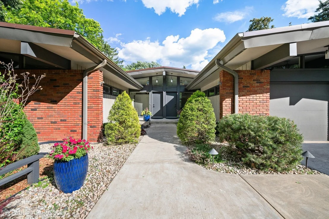 Photo of 27 Barrington Bourne