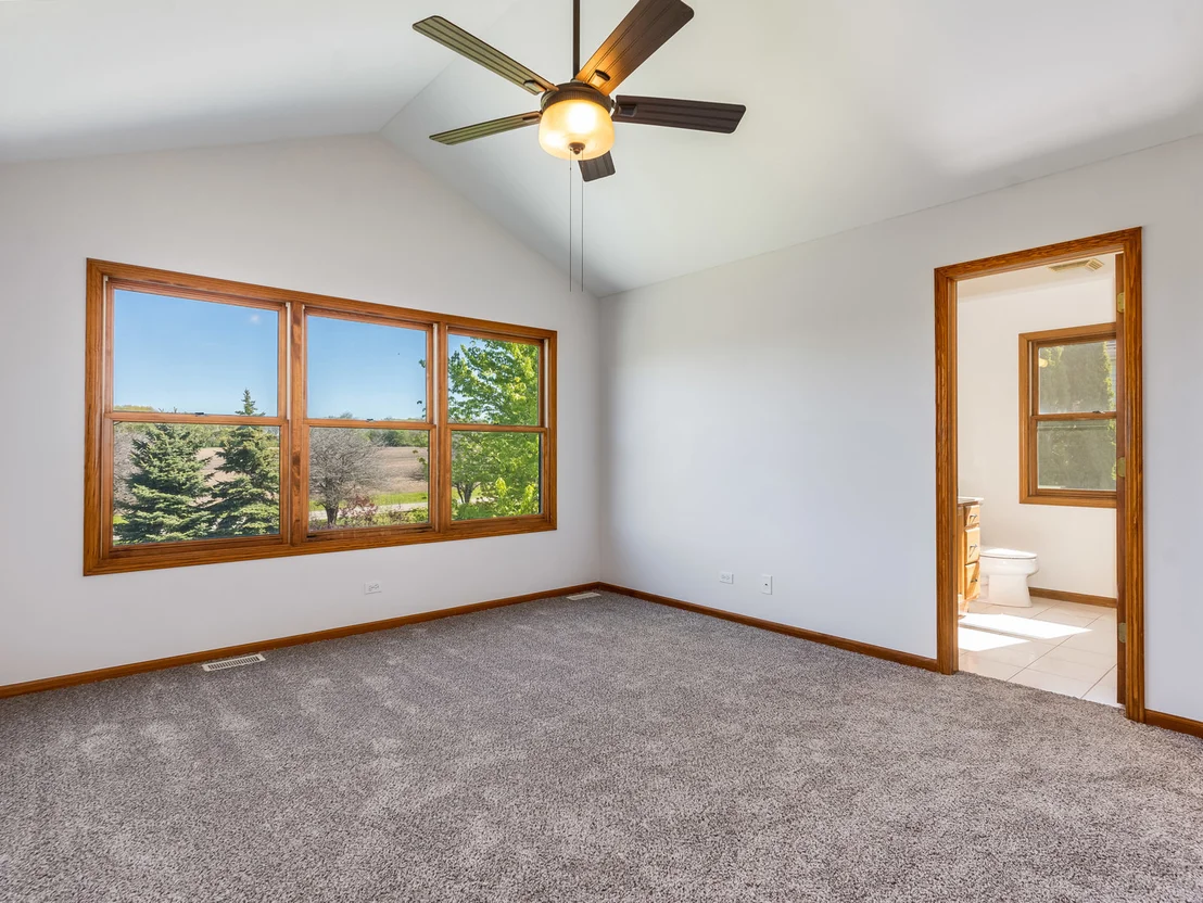 Photo of 521 Ridgewood Drive
