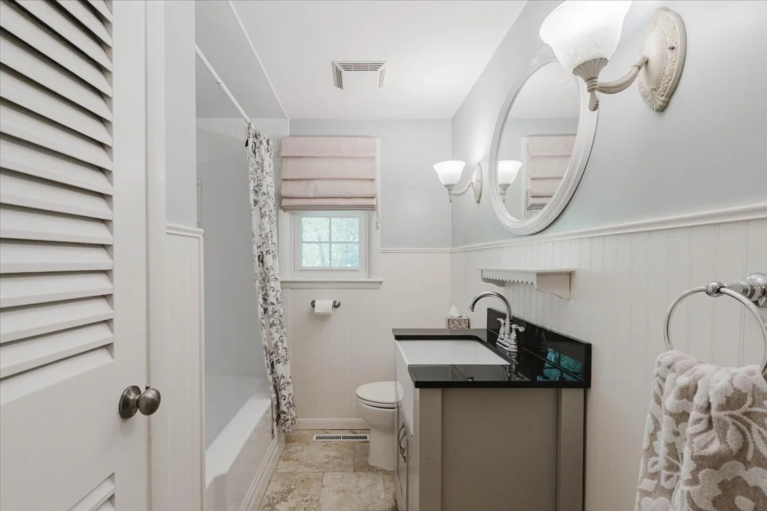 Photo of 914 Hastings Drive
