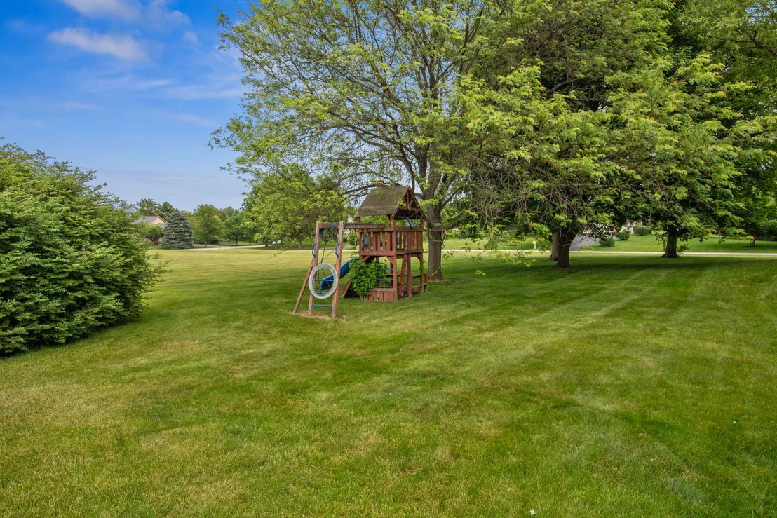 Photo of 39W118 Baert Lane