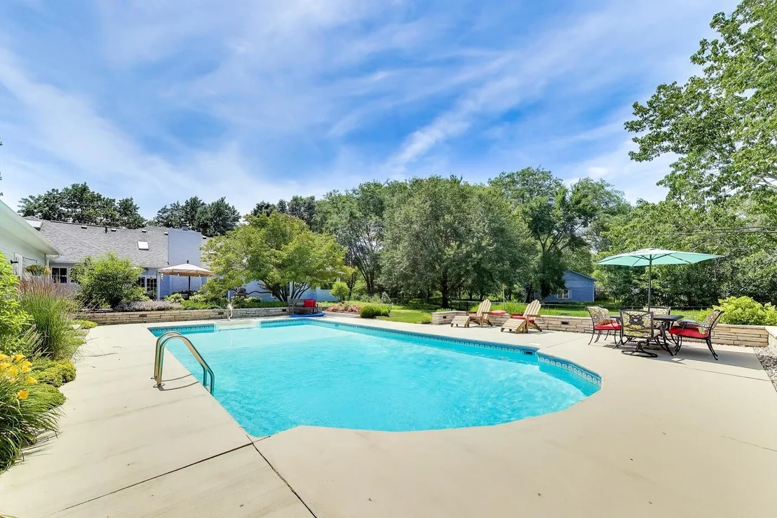 Photo of 38W064 Tanglewood Drive