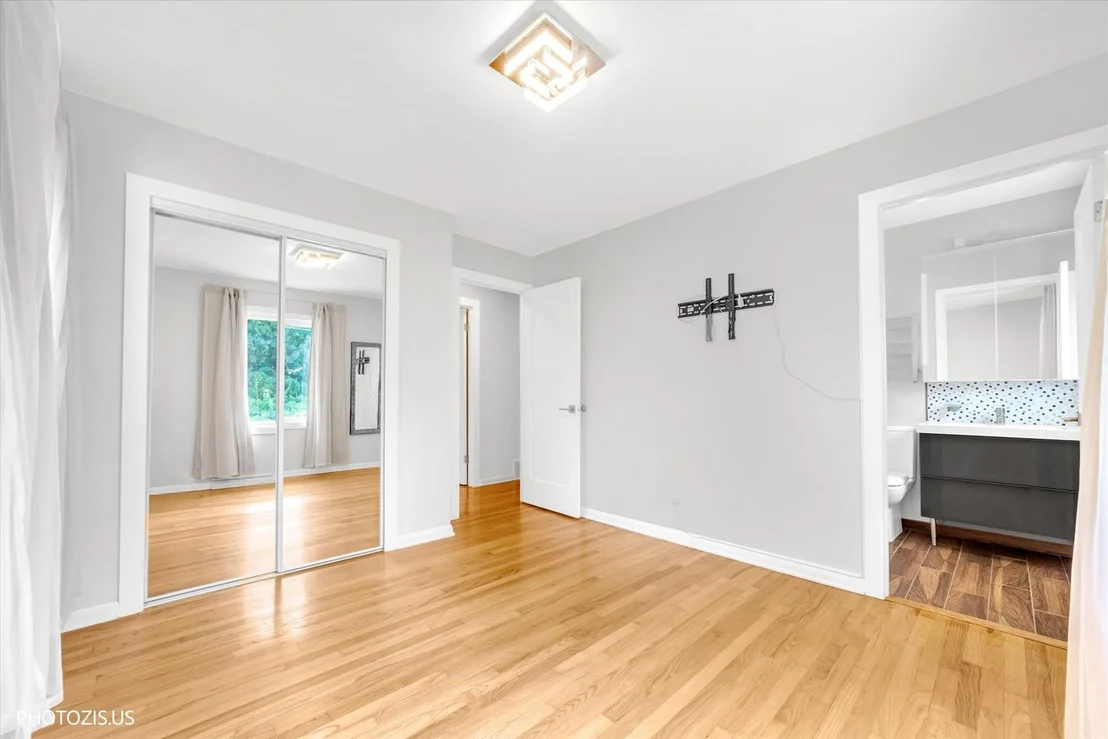 Photo of 722 N Stephen Drive