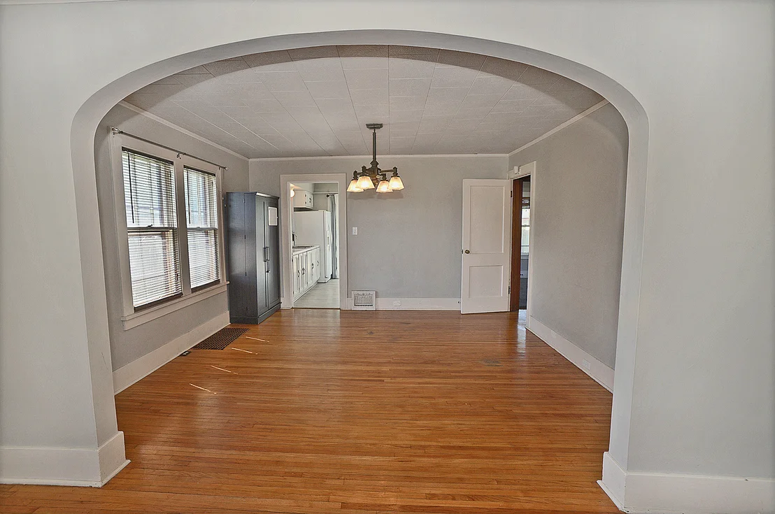 Photo of 1601 W Main Street