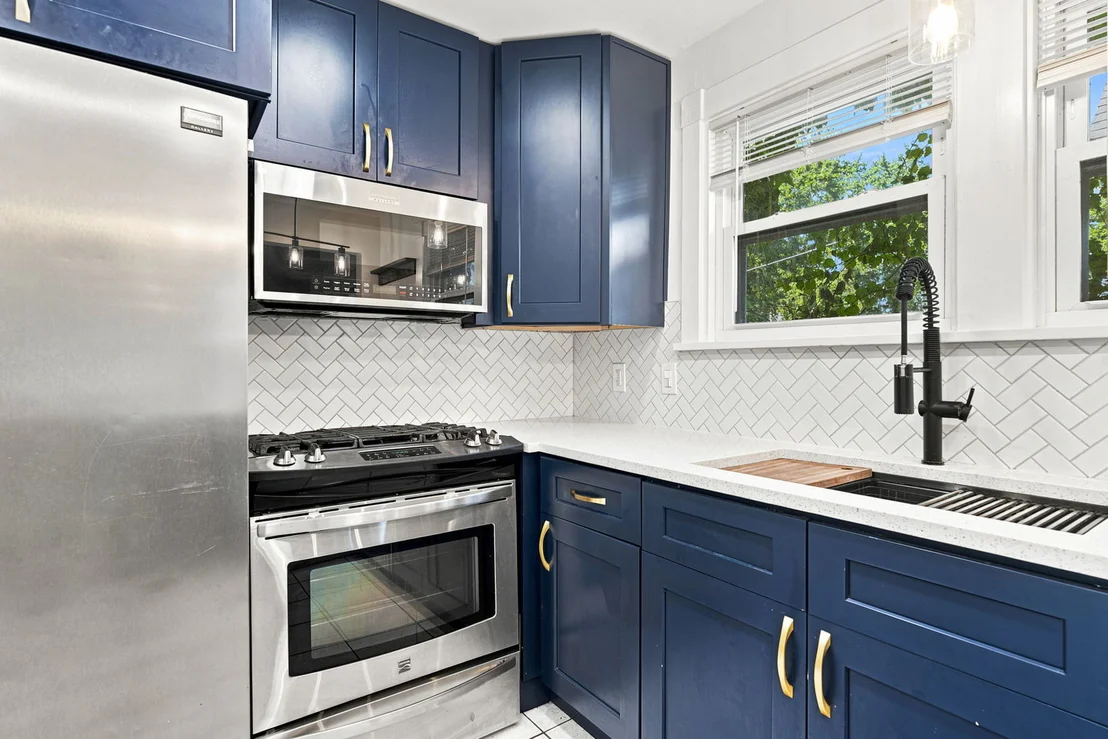 Photo of 111 W Delaware Street
